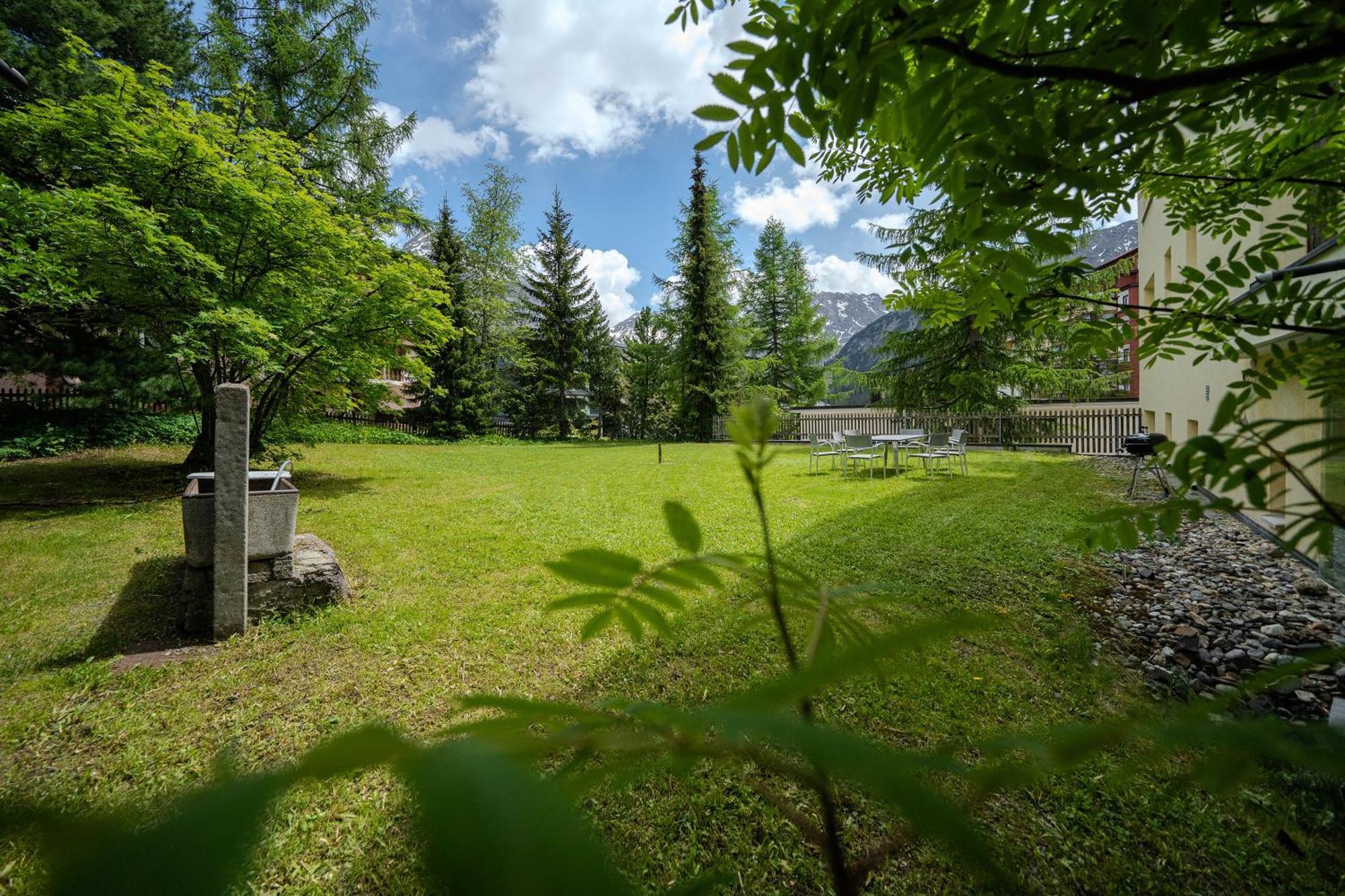 Haus Padrun 10 By Arosa Vacations Leilighet Eksteriør bilde